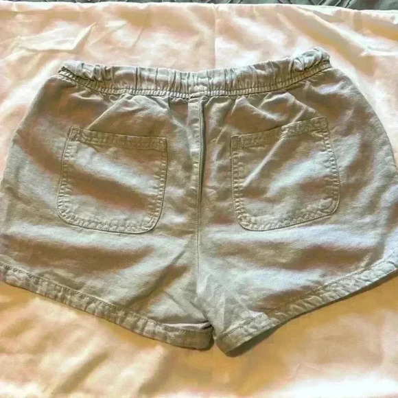 Canvas Shorts - Picture 3 of 3